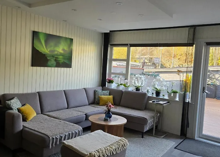 Exclusive Three-Story Villa Near The Ski Center