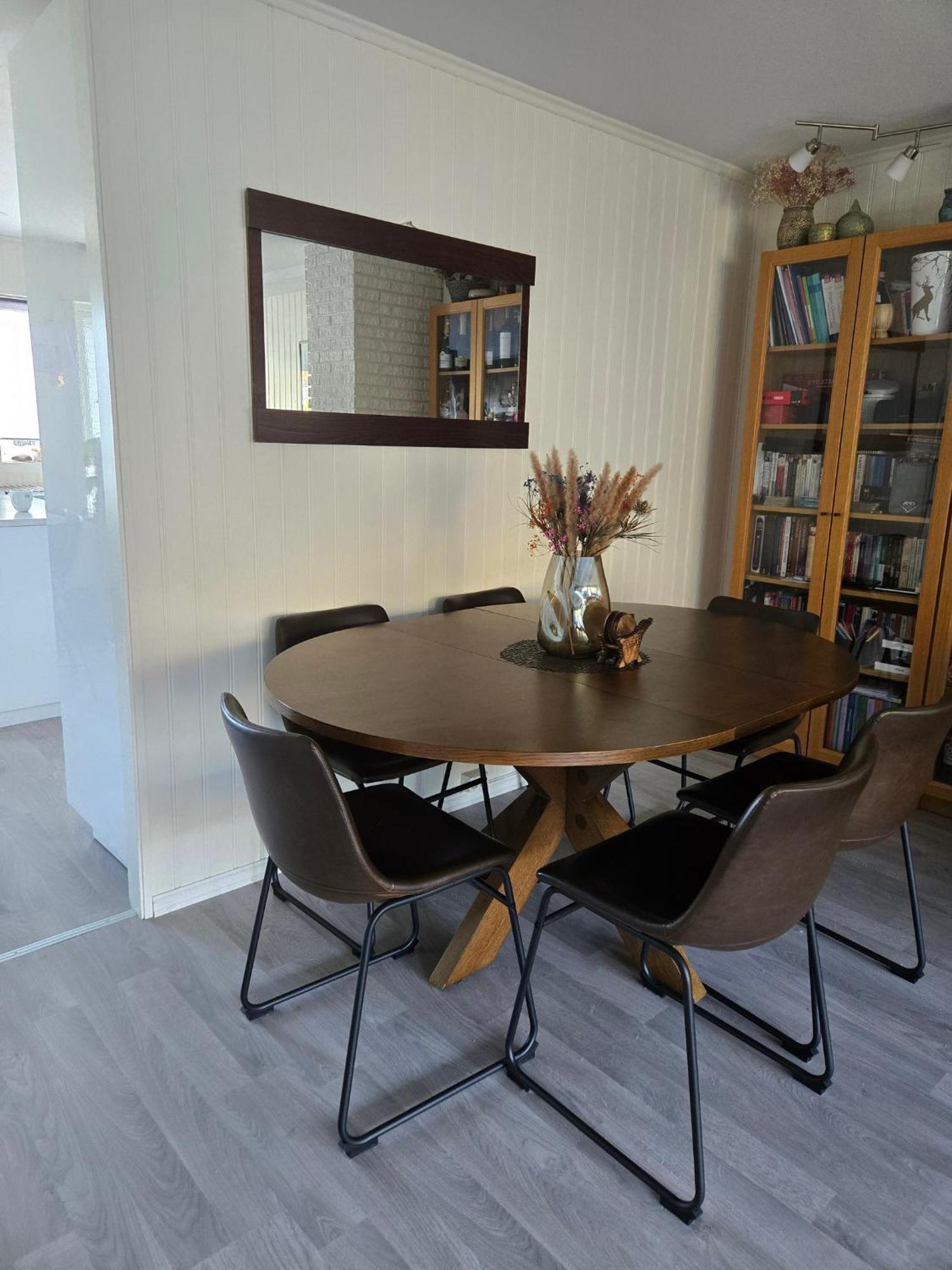 Exclusive Three-story Near The Center Trondheim